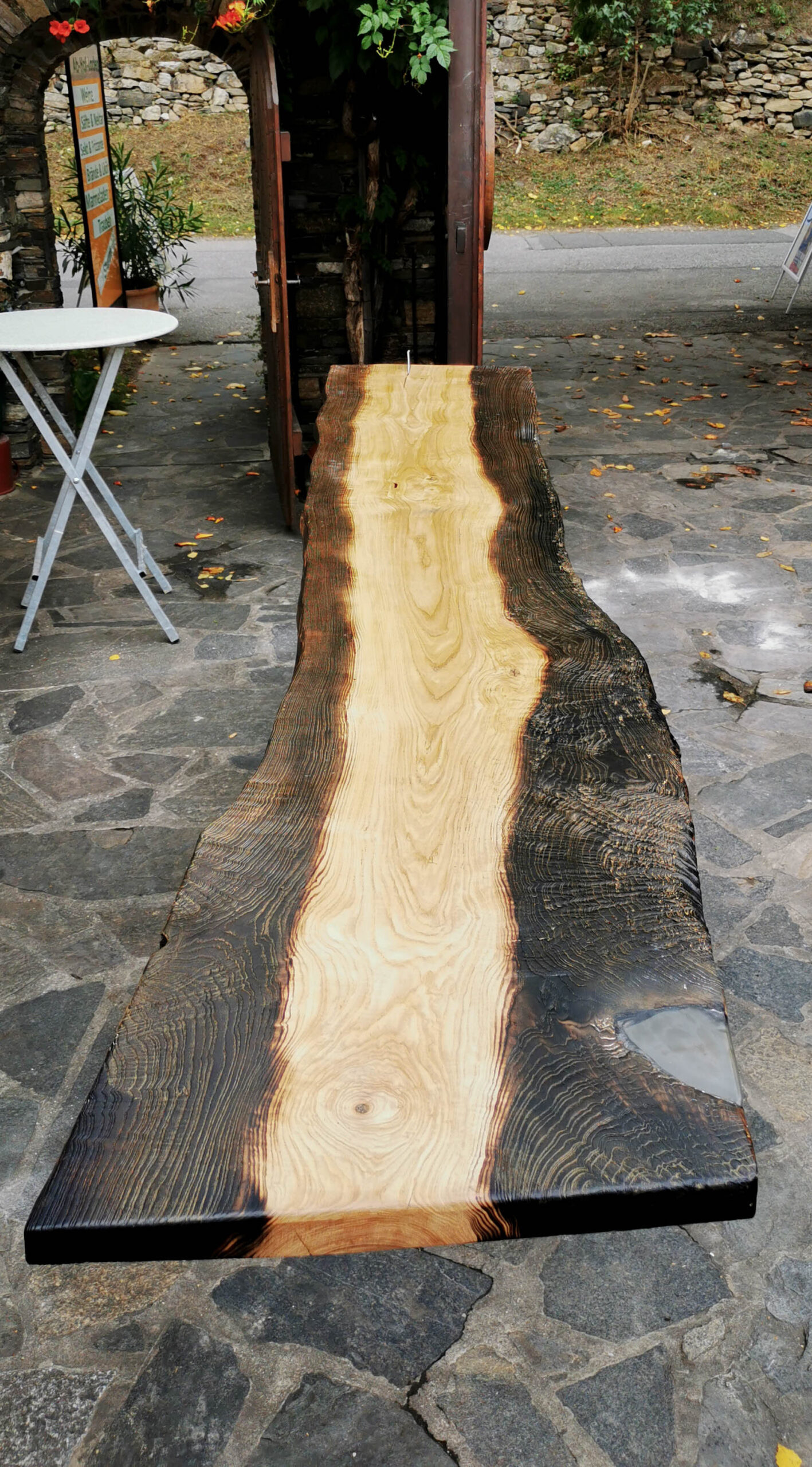 Langer Tisch