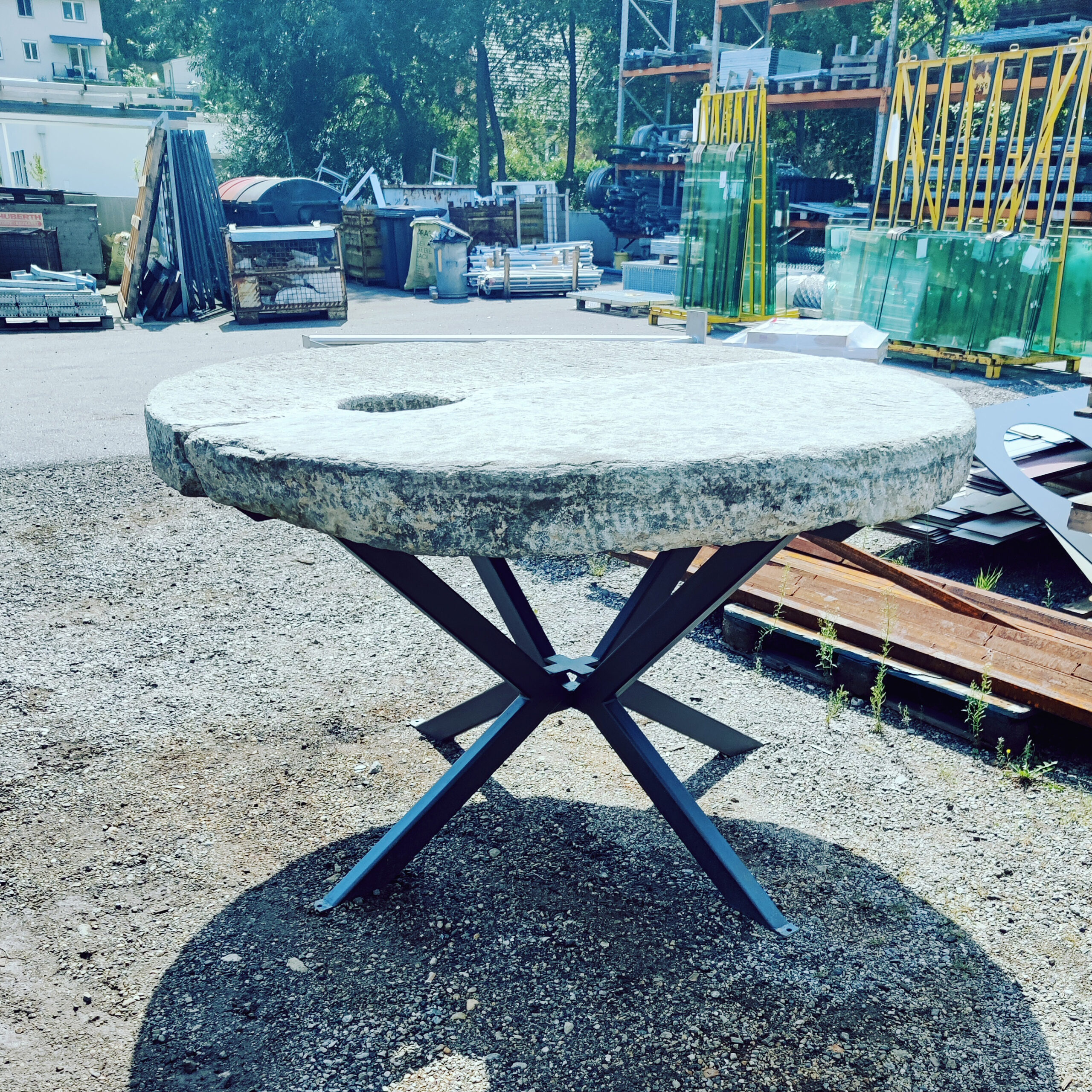 Steintisch